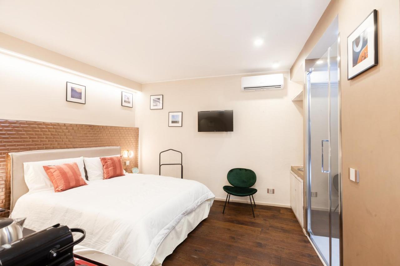 Tre36 - Smart & Design Room In The Old Center Bari Exterior photo